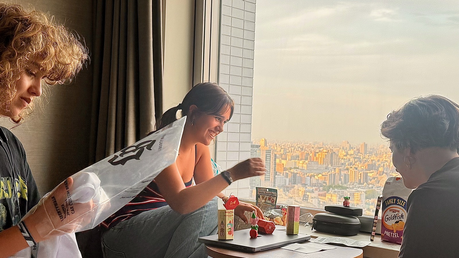 Back at the hotel &mdash; unboxing Sonny Angels at sunset with Tokyo skyline view