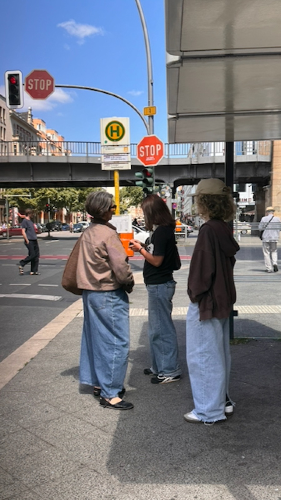 The three waiting to cross under the U2 viaduct on Bülowstraße
